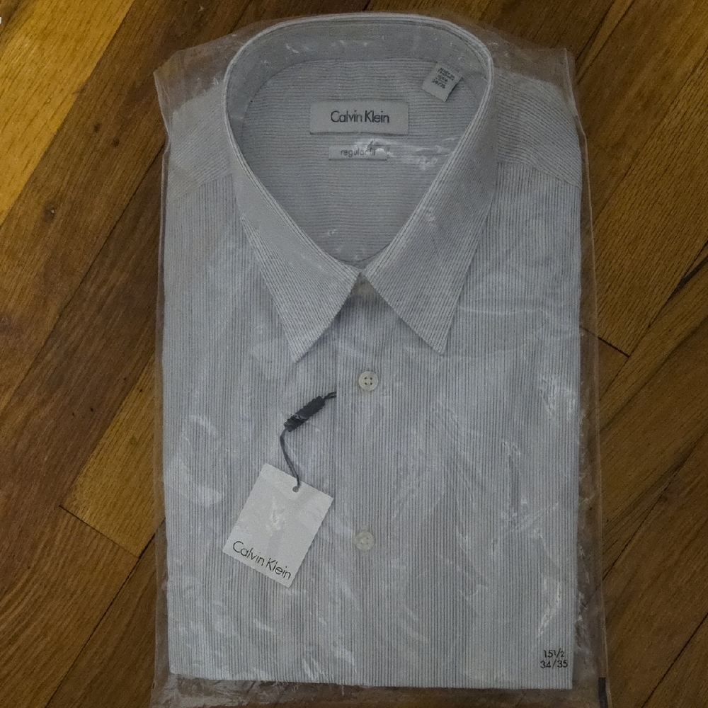 Calvin Klein Gray Dress Shirt with Subtle Texture